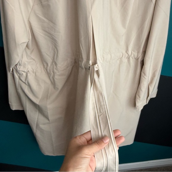 Torrid Women's Beige Trench Coat - Picture 9 of 13